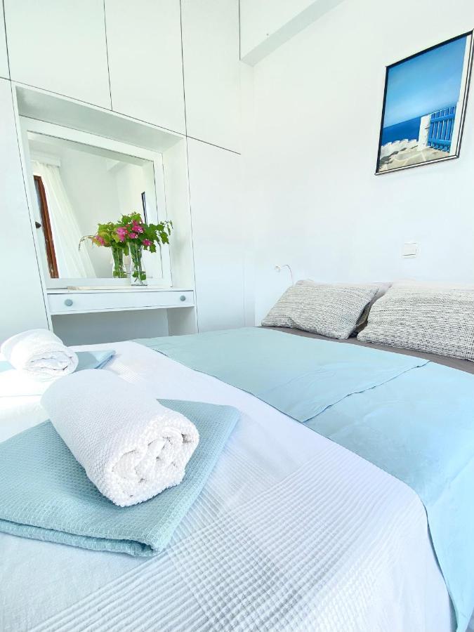 Beach House Set In A Beautiful Bay Karystos  Eksteriør billede