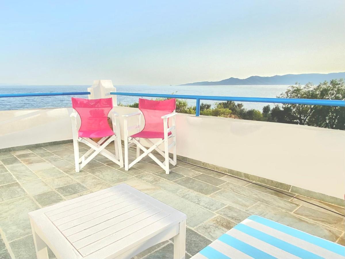 Beach House Set In A Beautiful Bay Karystos  Eksteriør billede